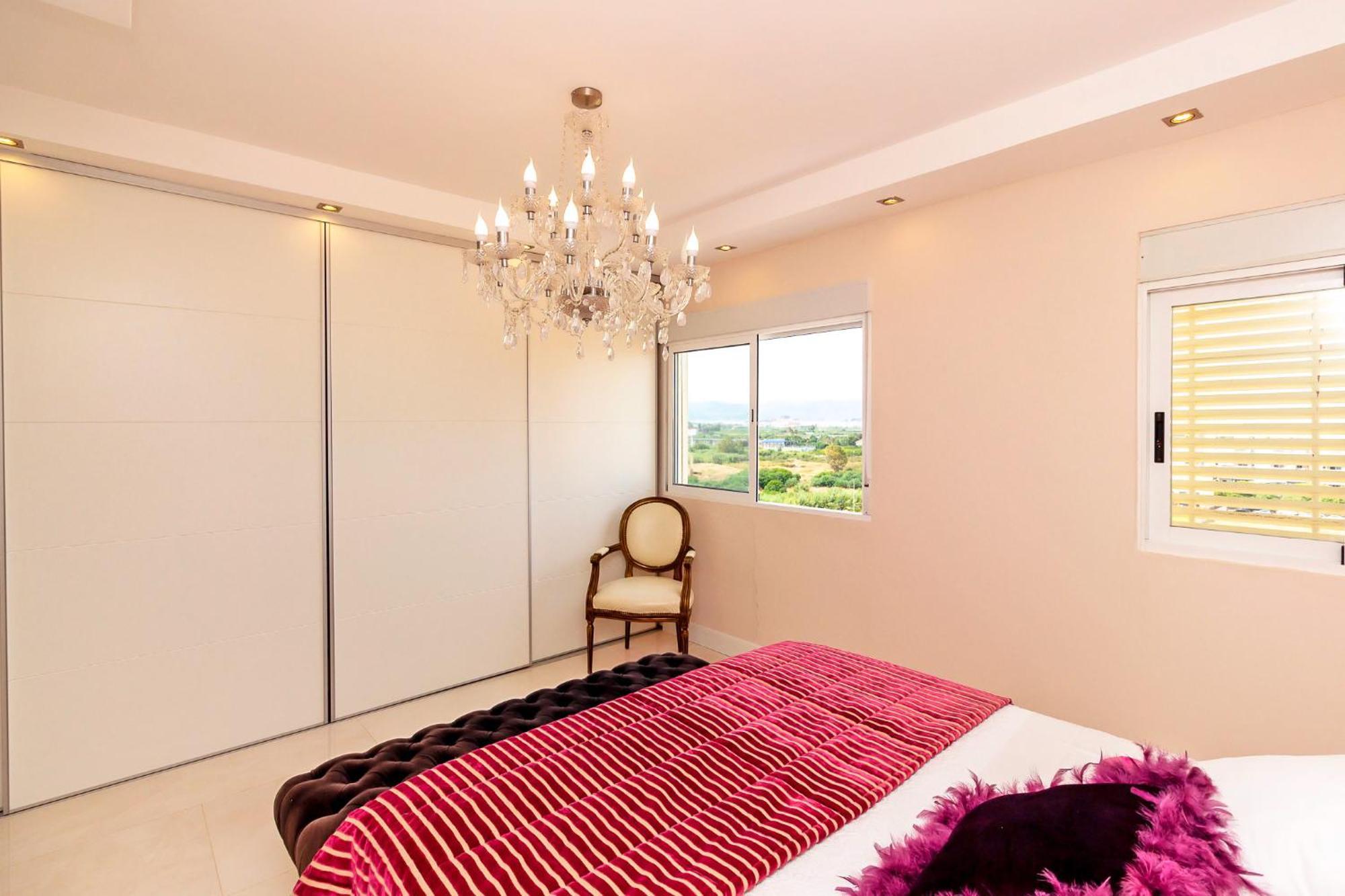 The White Apartment: Luxury, Beach And Design 발렌시아 외부 사진